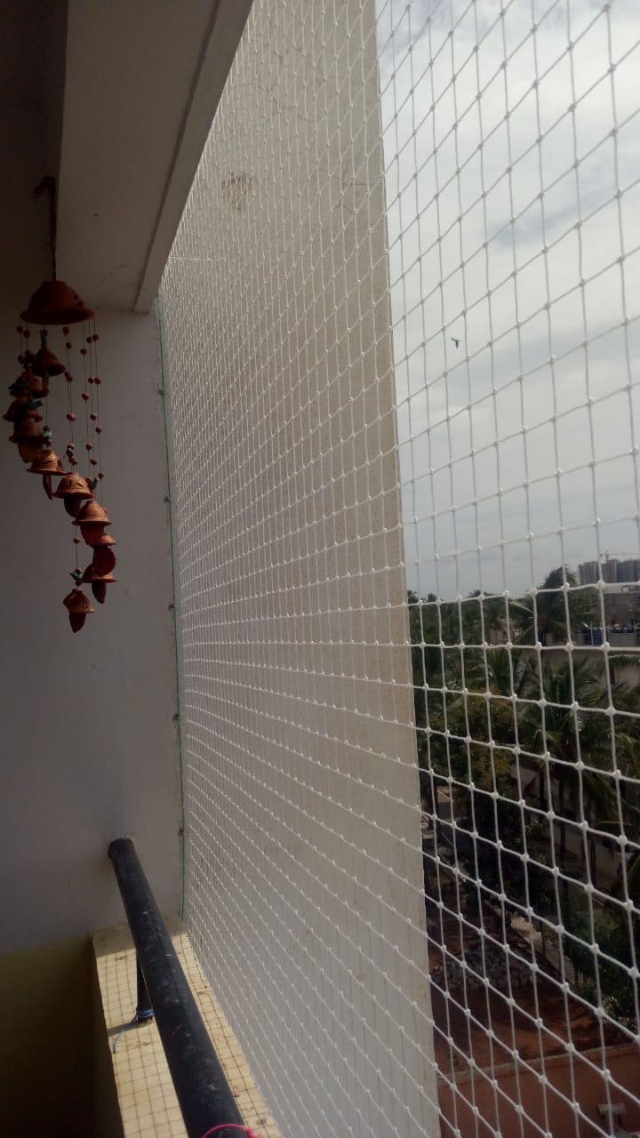 Window safety net installation